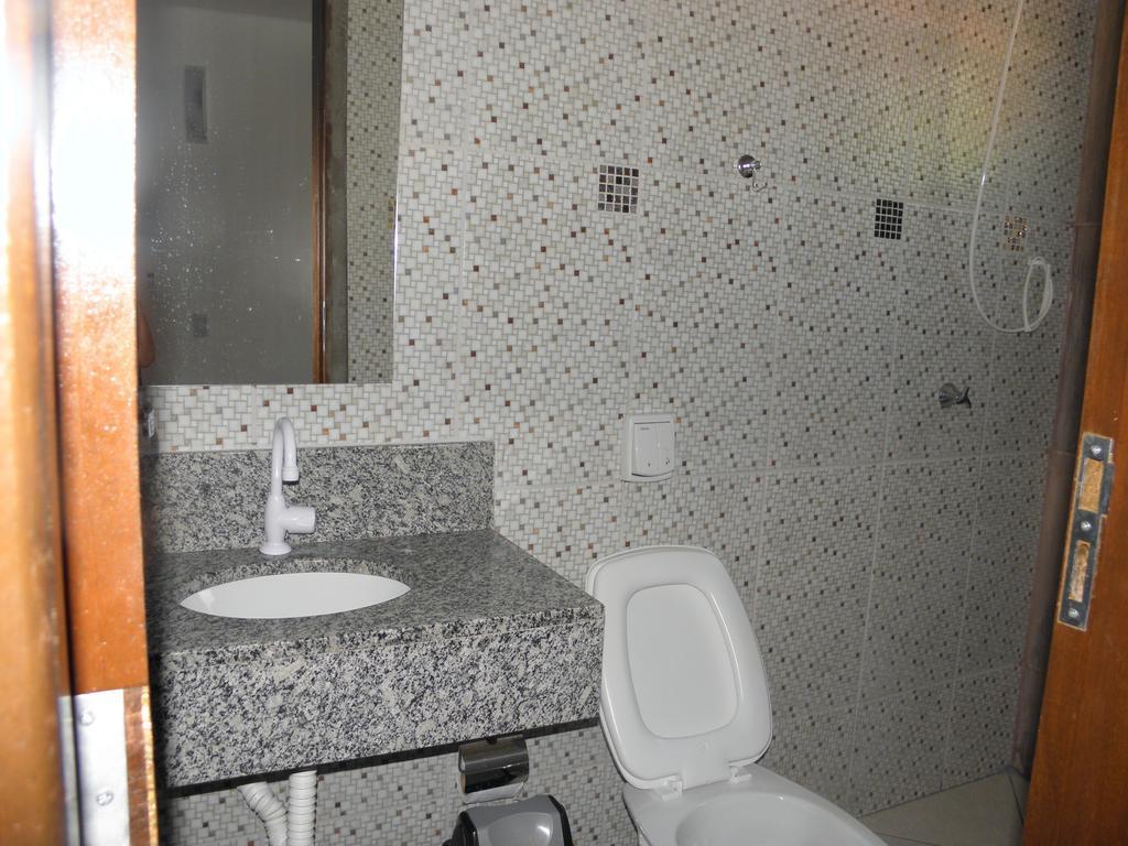 Pousada Dubai クイアバ 部屋 写真